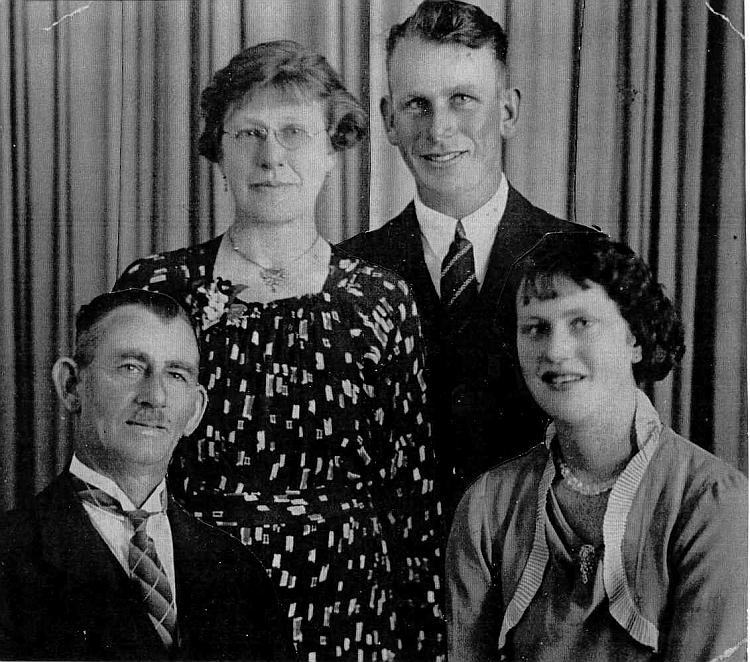 Bill, Elsie, Ross and Dulcie Guilford
