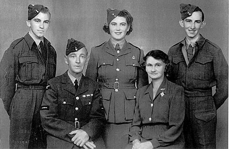 Cecil, Toge, Ann, Alice and Bruce Guilford