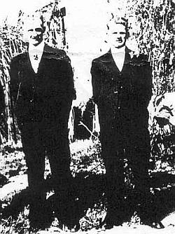 Gordon and henry Ludemann (1941c)