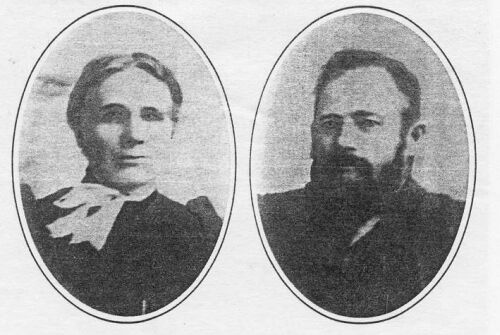 Helen and Peter Drummond - parents of Helen Cone