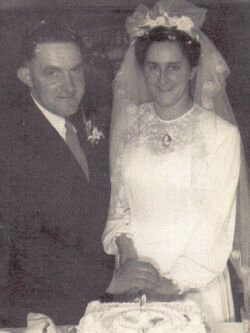 Marriage of Katie and Sam Scott