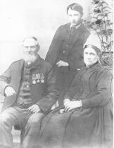Richard and Elizabeth Pelvin and son ArthurErnest