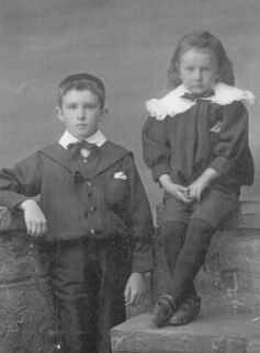Campbell Iverach (1889 - 1957) and Leslie (1894 - 1952)