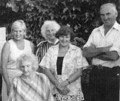 Kaye, Ellen Emma (front) June, Beverley and Albert