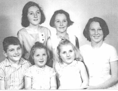Back: Desley, Carolyn, Christine; Front: Jeffrey, Linda, Trudy
