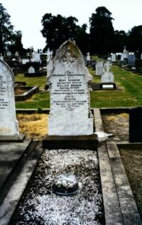 Benbow Grave, Temuka Cemetery
