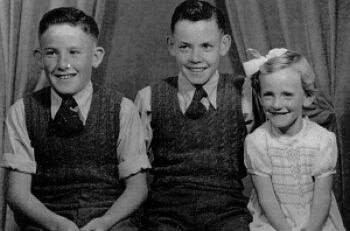Bruce, Peter and Sharyn Davie