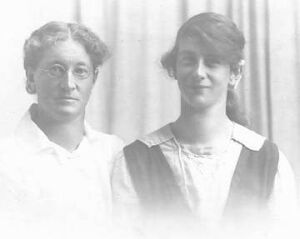Maria Guilford (nee Cone) and daughter Lillian